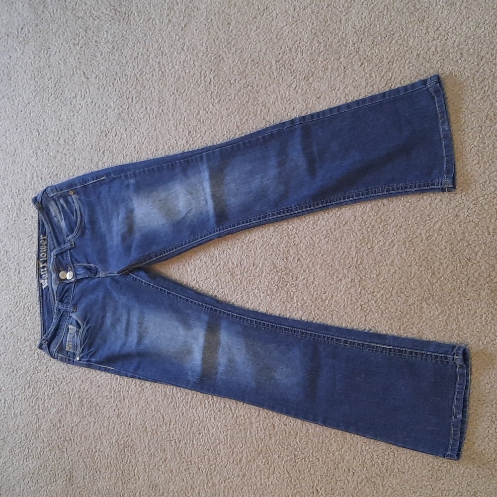 Size 9 Wallflower Jeans